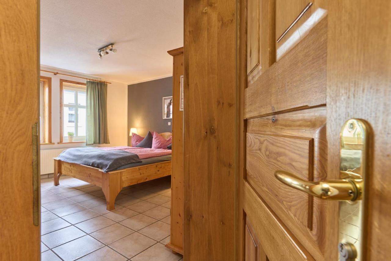 קאמרפורסט Landhotel Brauner Hirsch מראה חיצוני תמונה