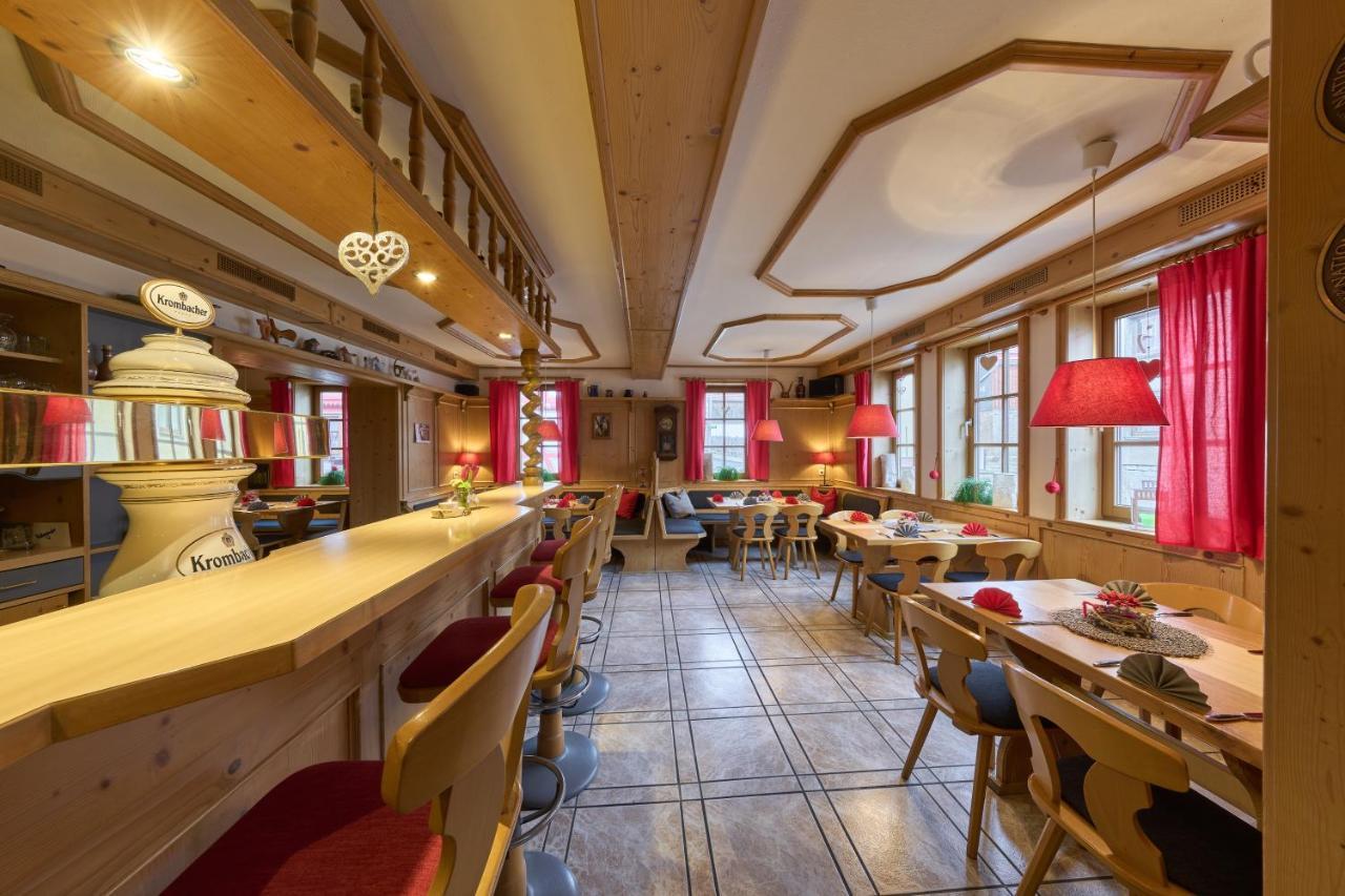 קאמרפורסט Landhotel Brauner Hirsch מראה חיצוני תמונה
