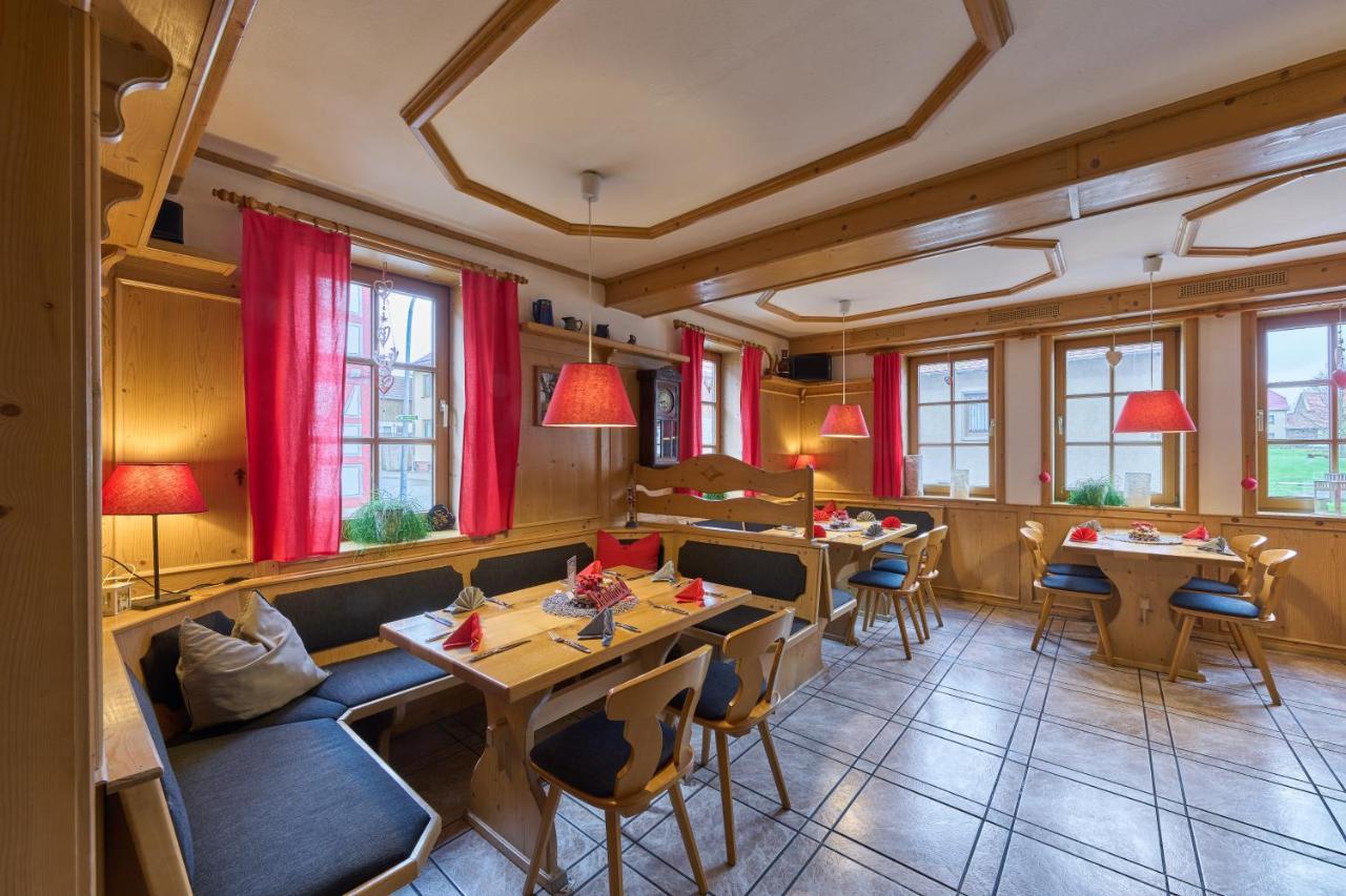 קאמרפורסט Landhotel Brauner Hirsch מראה חיצוני תמונה